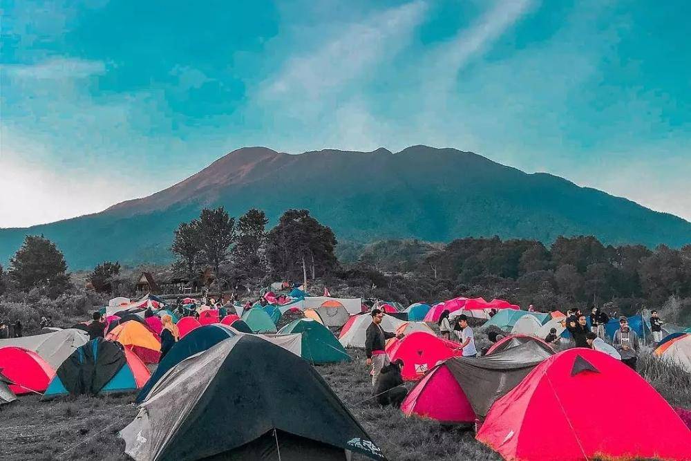 10 Tempat Camping di Bogor yang Seru dan Nyaman