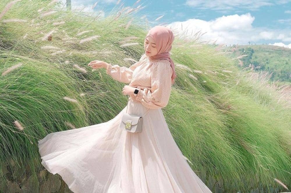 instagram.com/saritiw