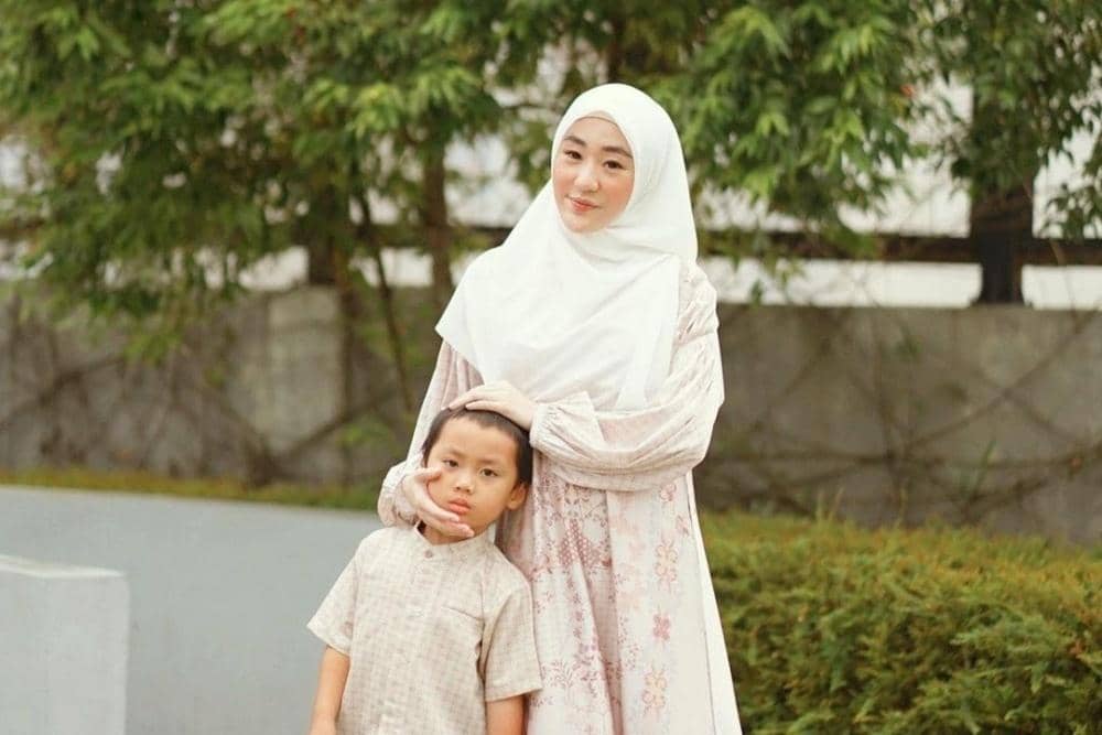 Instagram.com/larissachou