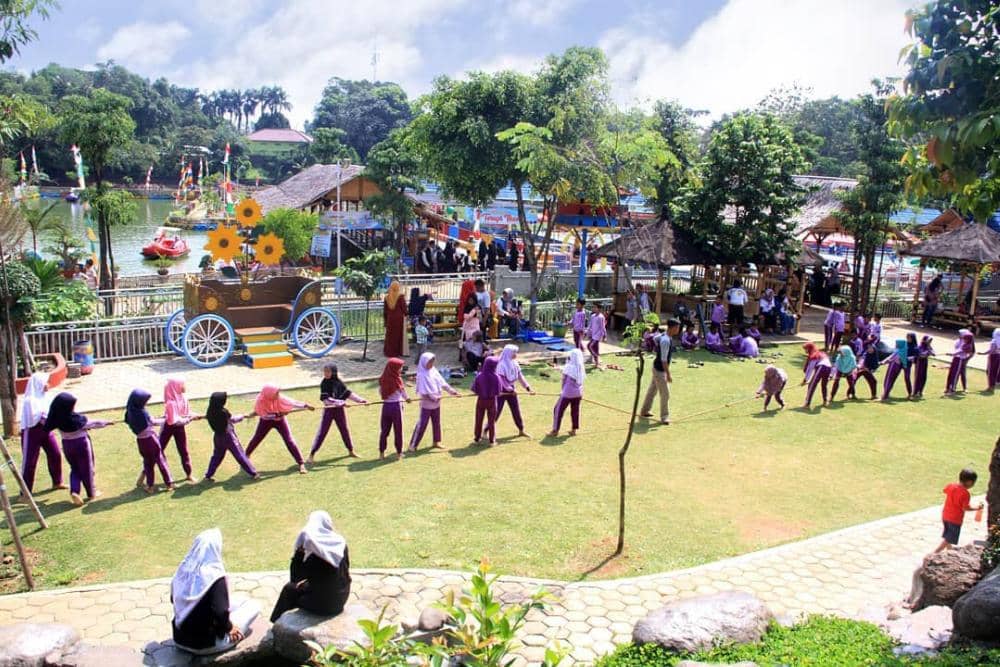 instagram.com/tamanherbalinsanidepok