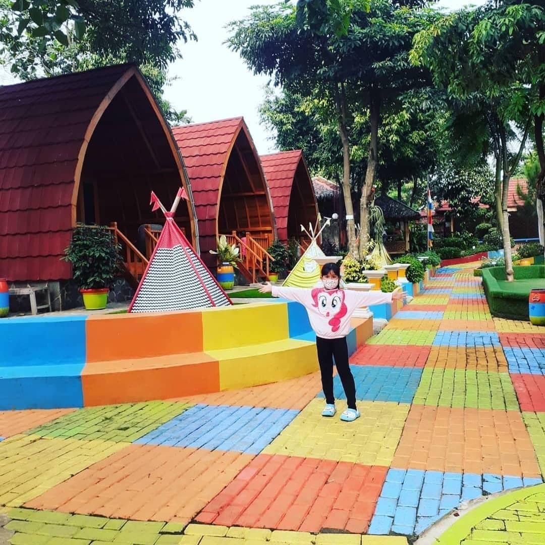 instagram.com/endah_saras