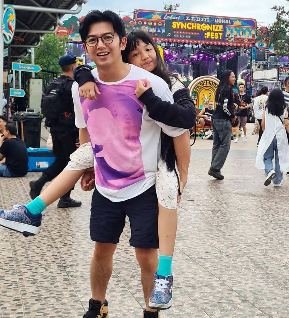 Instagram.com/nickytirta