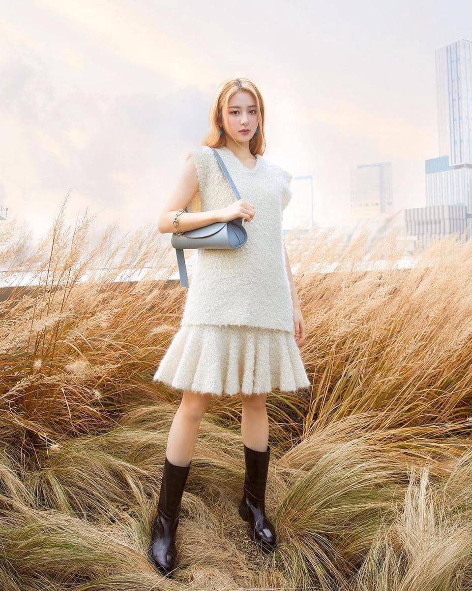 instagram.com/jenaissante