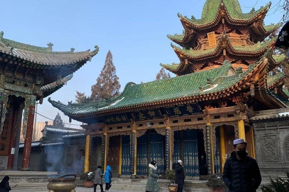 Instagram.com/manny_arab