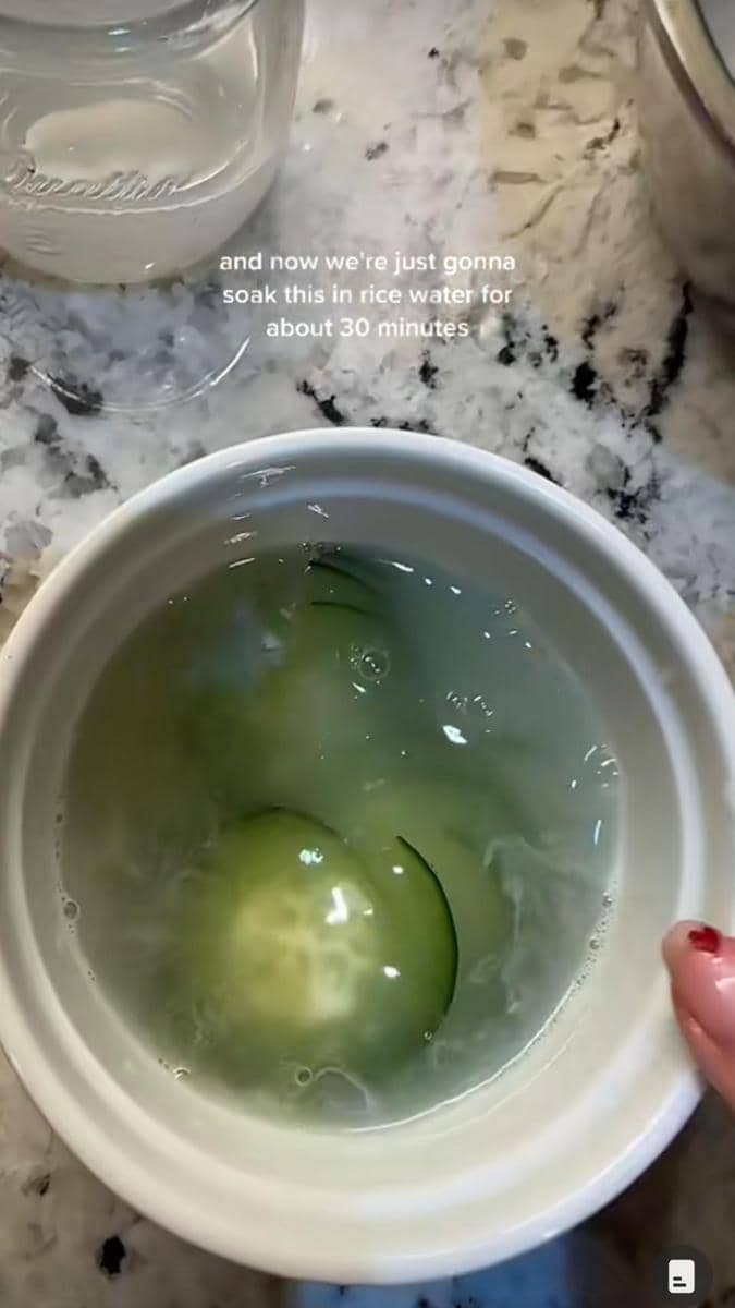 tiktok.com/@glowwithava