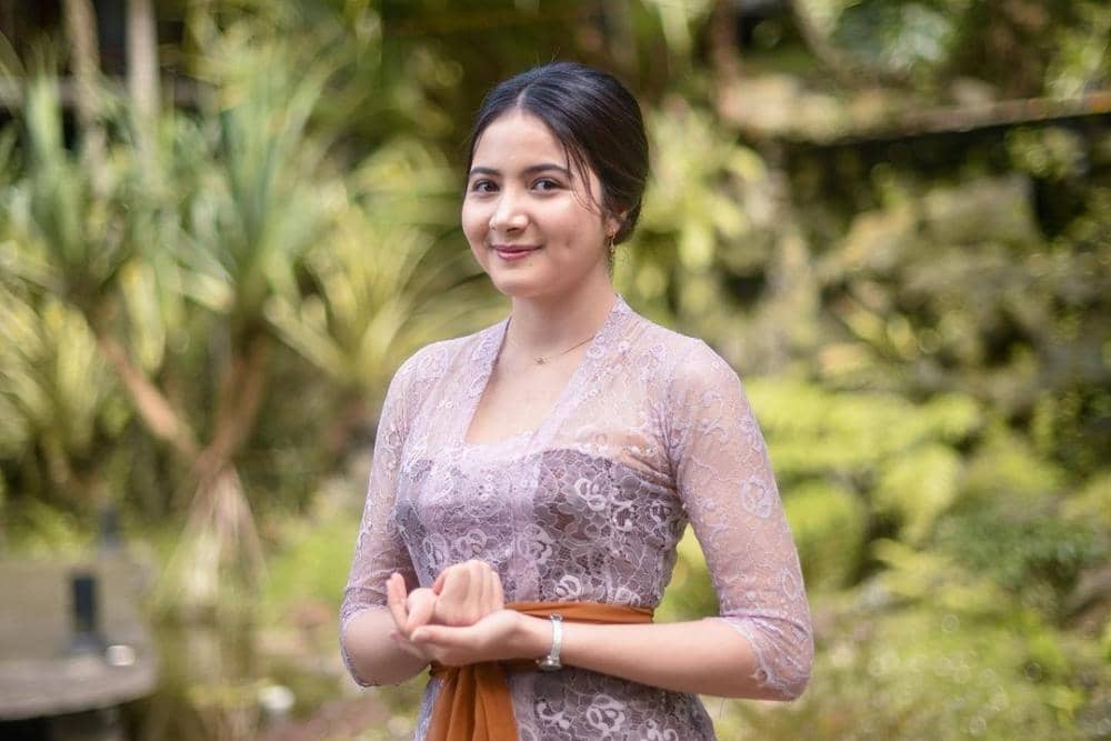 instagram.com/bulansutena