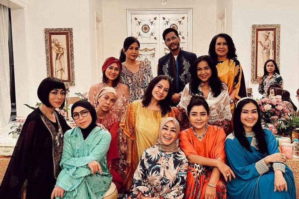 instagram.com/melly_goeslaw