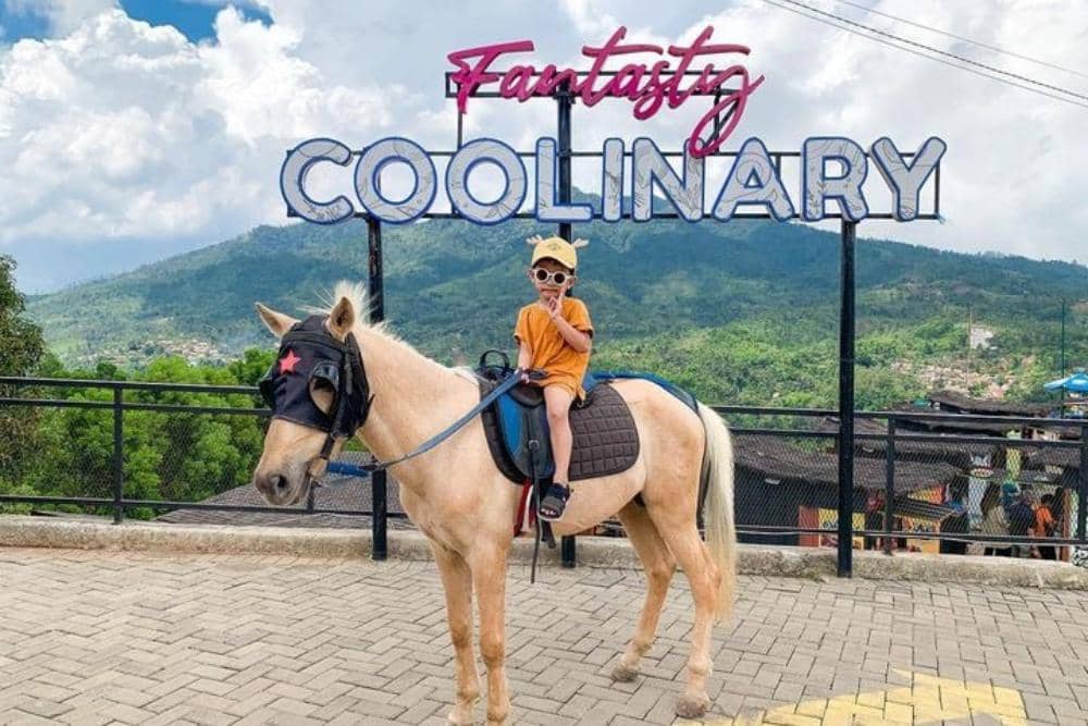 Instagram.com / nabilapranathan17