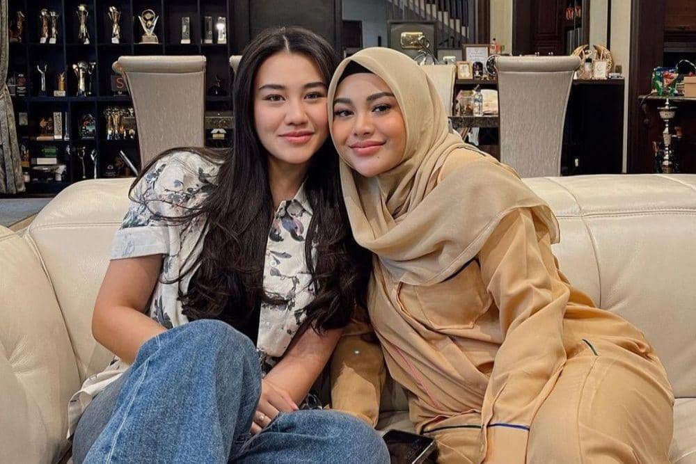 instagram.com/aurelie.hermansyah