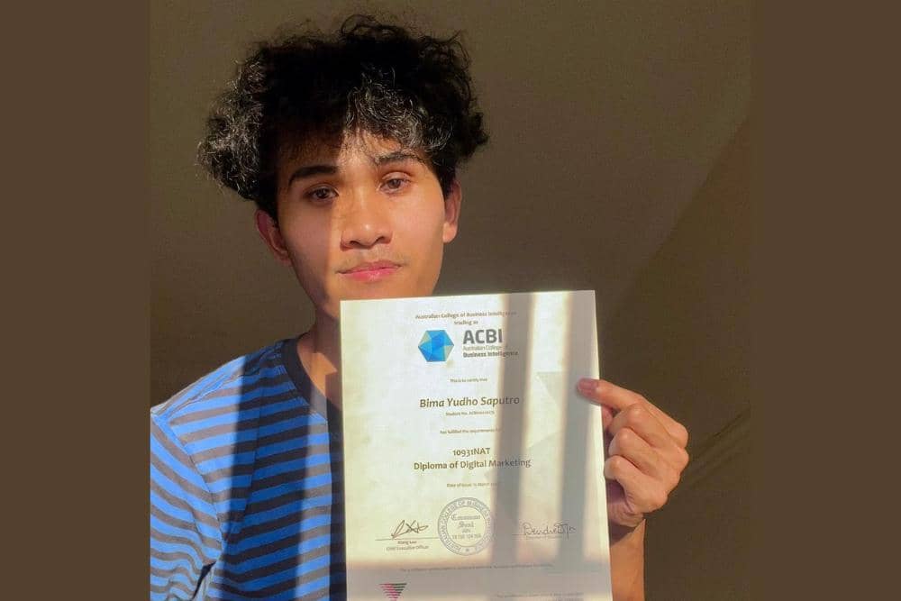 instagram.com/awbimax