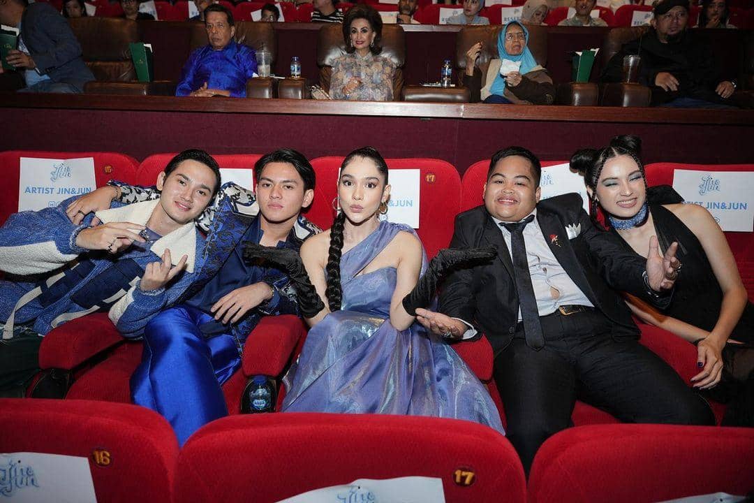 instagram.com/rey_bong26