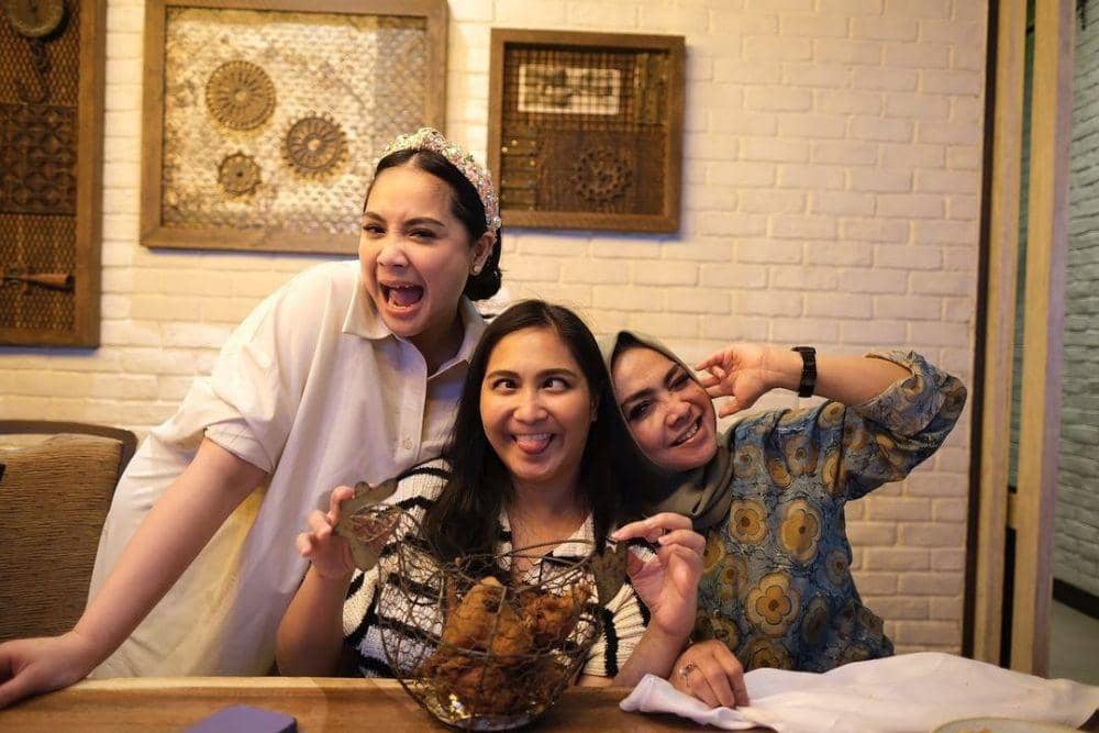 instagram.com/cacatengker