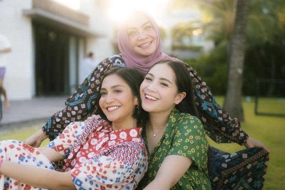 instagram.com/raffinagita1717