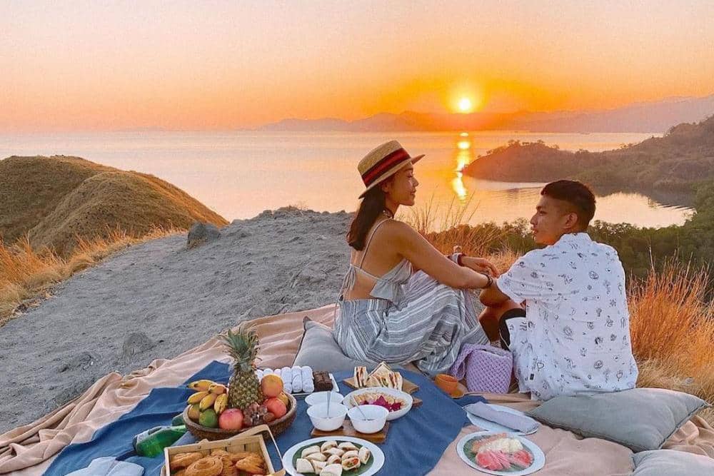 instagram.com/ayladimitri