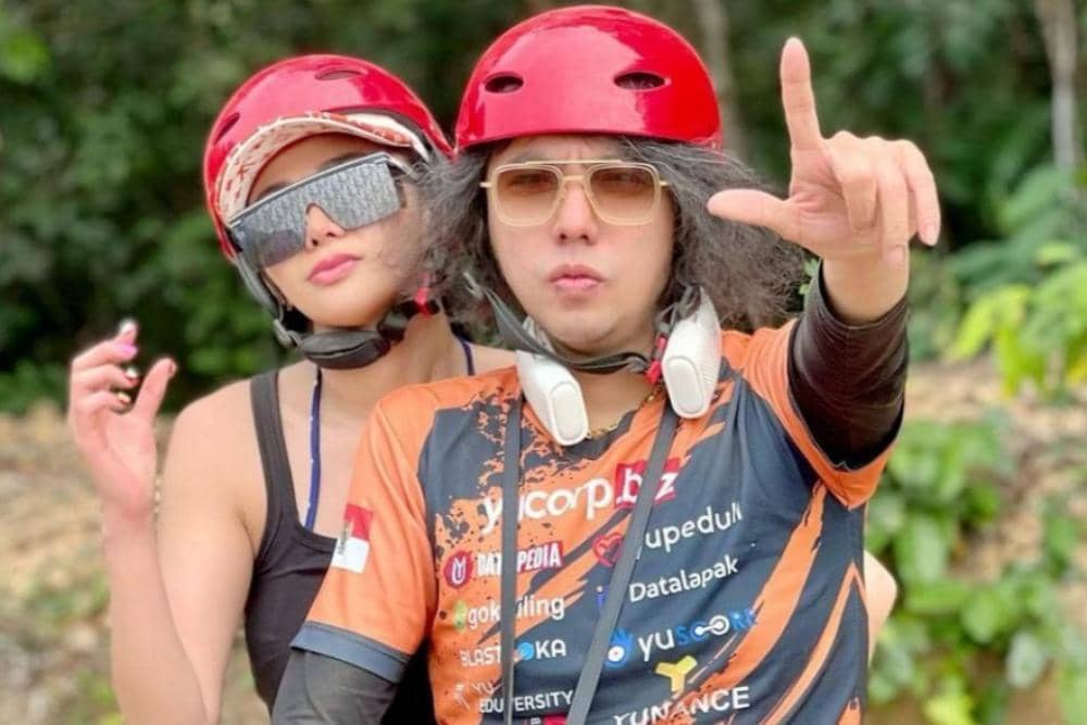 instagram.com/denisechariesta91