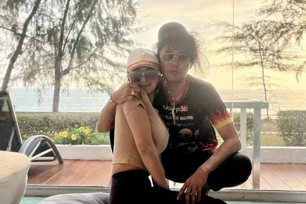 instagram.com/denisechariesta91