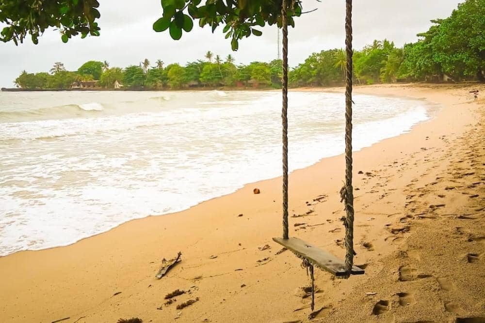 instagram.com/pantaicaritaanyer