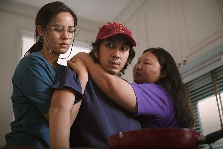 7 Rekomendasi Film Komedi Thailand Netflix, Bodor Abis!