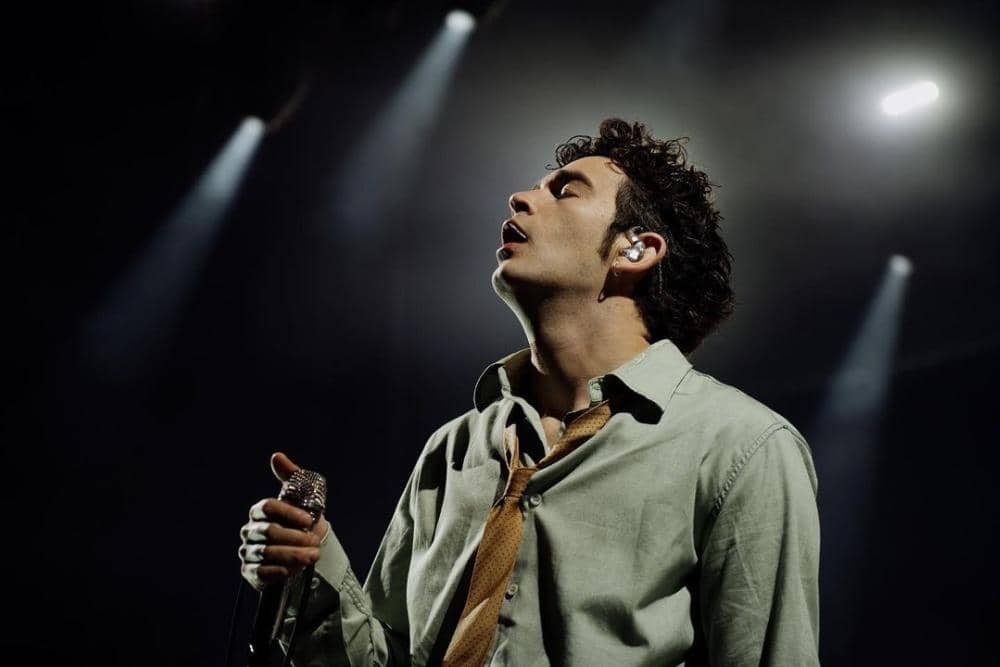 instagram.com/the1975