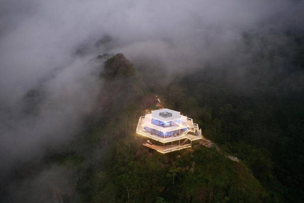 instagram.com/tumpengmenoreh