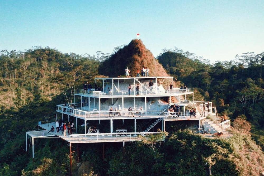 instagram.com/tumpengmenoreh