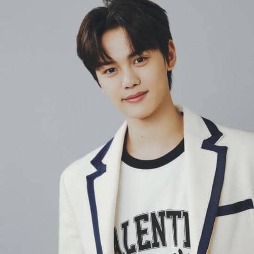 instagram.com/zerobaseone__official