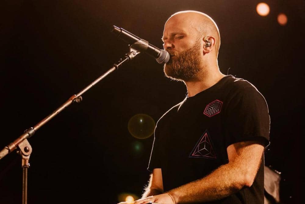 instagram.com/coldplay