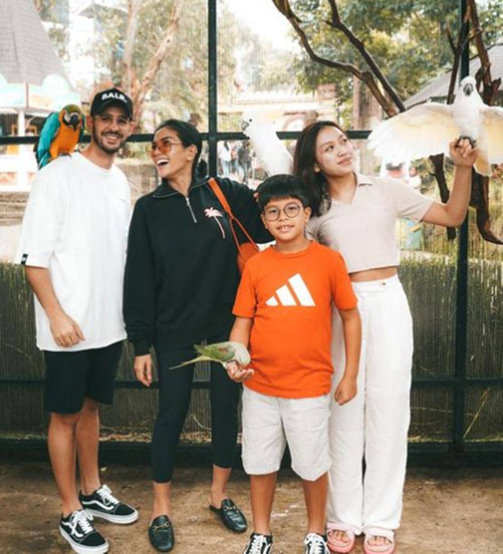 Instagram.com/nikitamirzanimawardi_172