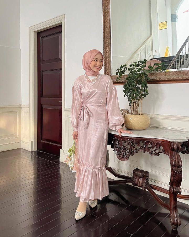 instagram.com/meiraniap