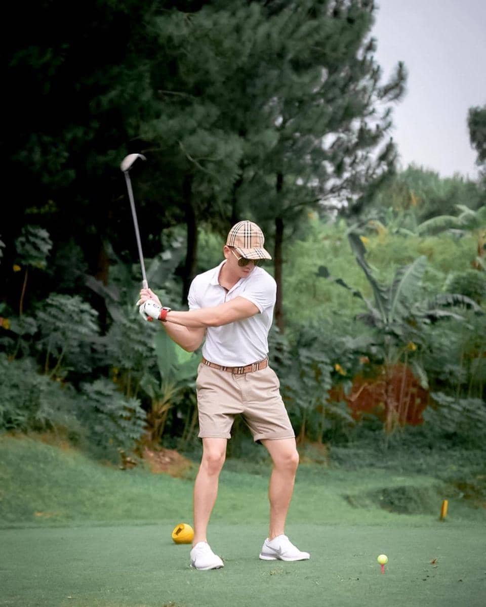 instagram.com/bramastavrl