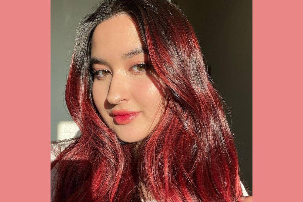 instagram.com/stephaniepoetri