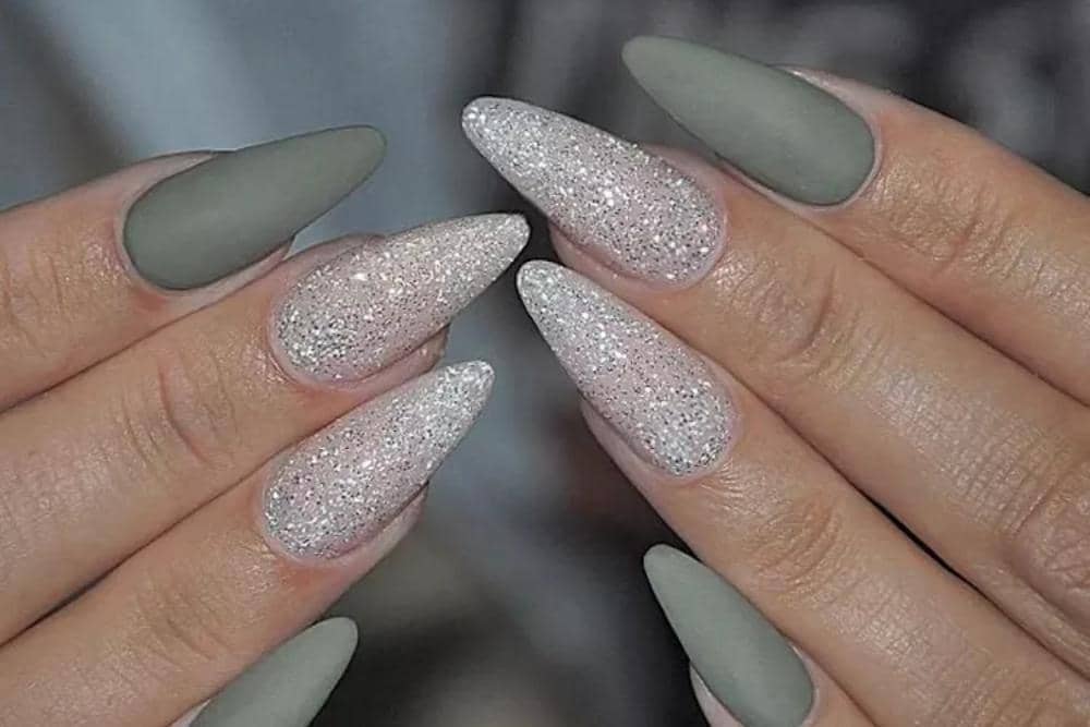 instagram.com/nailbyeffi