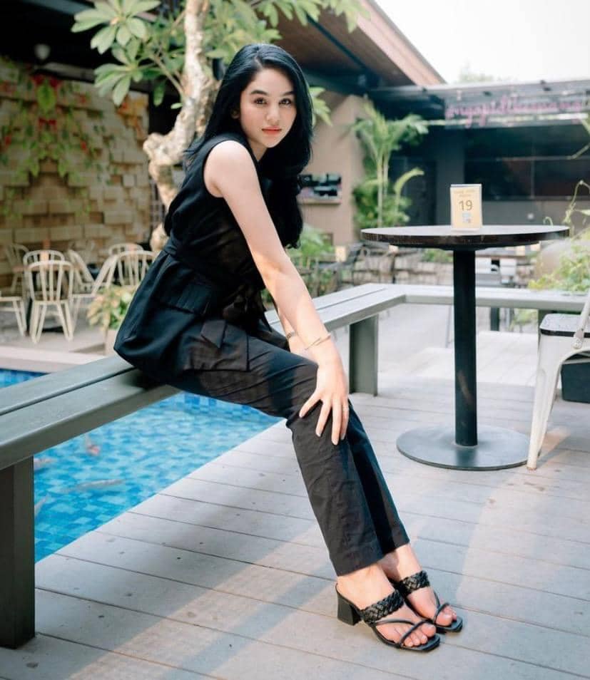 instagram.com/hanaaaast