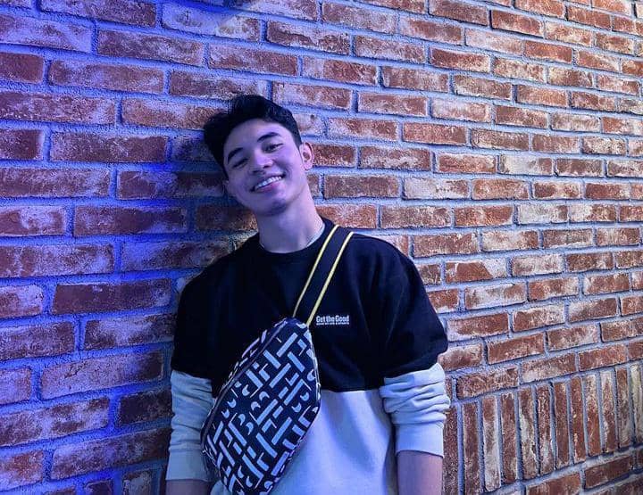 Instagram.com / fikinakii