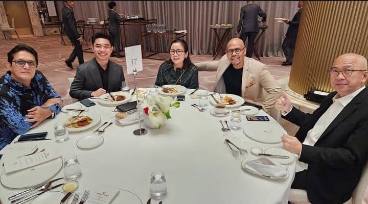 Instagram.com / fikinakii