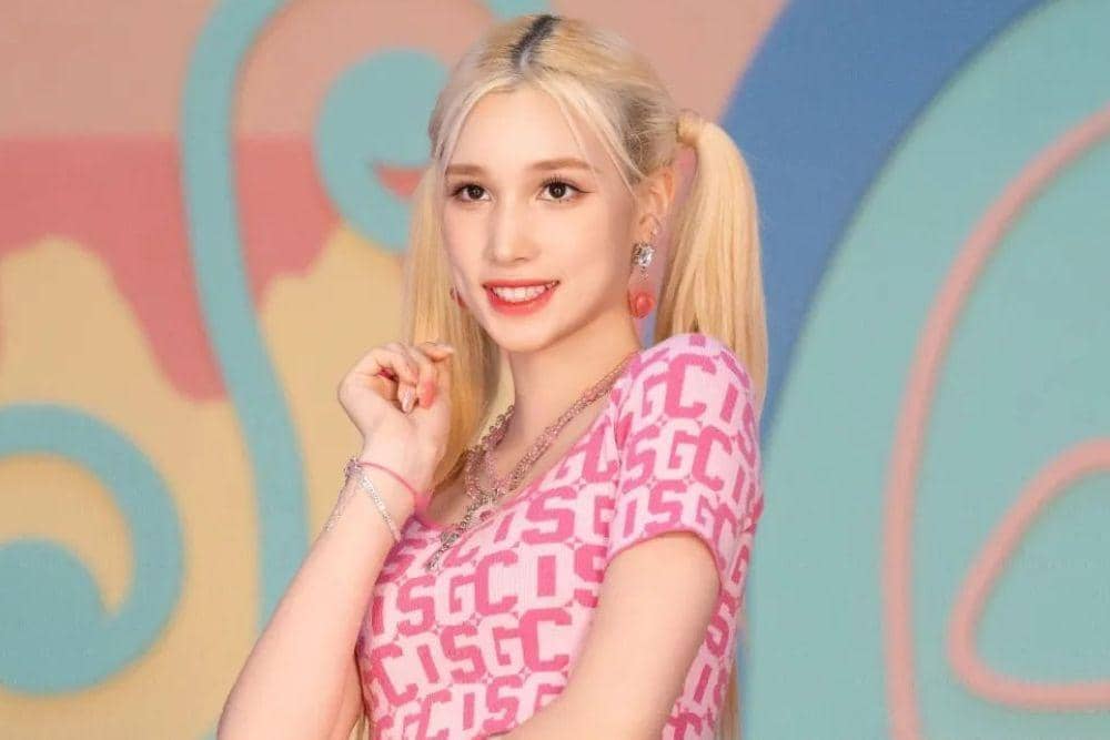 instagram.com/huening.bahiyyih_