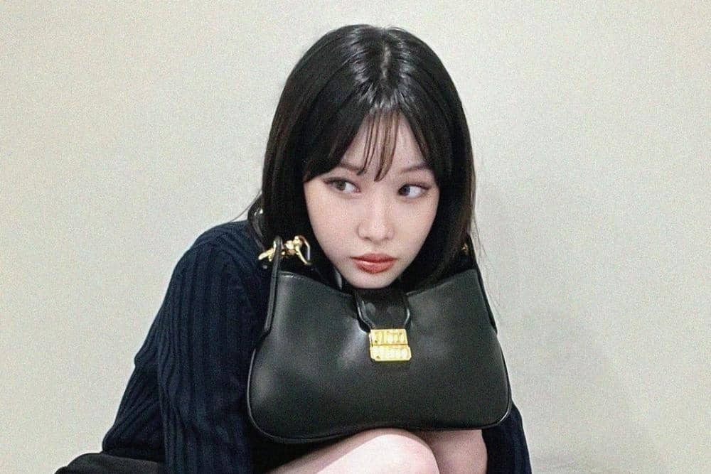 instagram.com/chungha_official