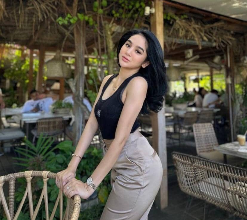 instagram.com/hanaaaast