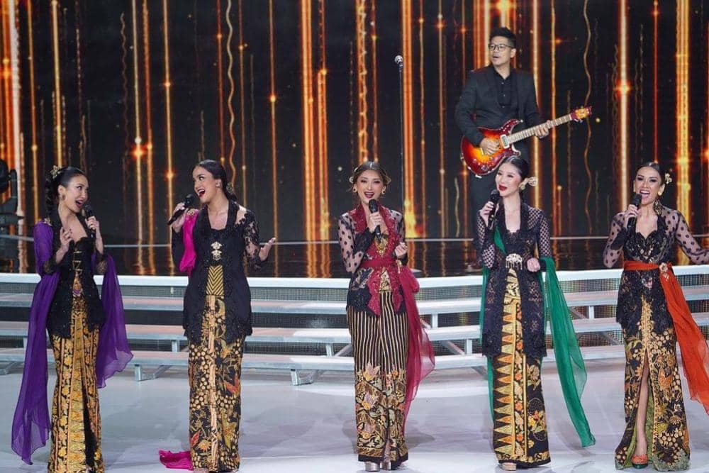 instagram.com/officialputeriindonesia