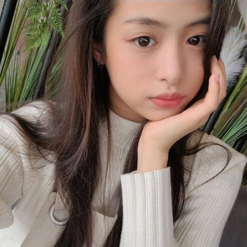 instagram.com/ahyeon__jung