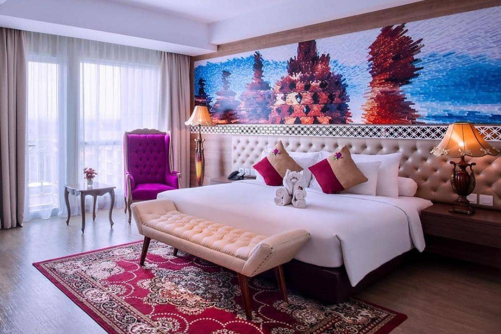 instagram.com/grandmercureyogya