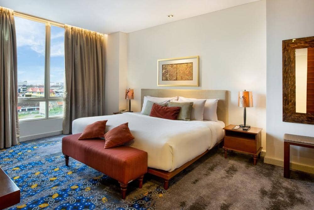 instagram.com/ jambuluwukmalioboro