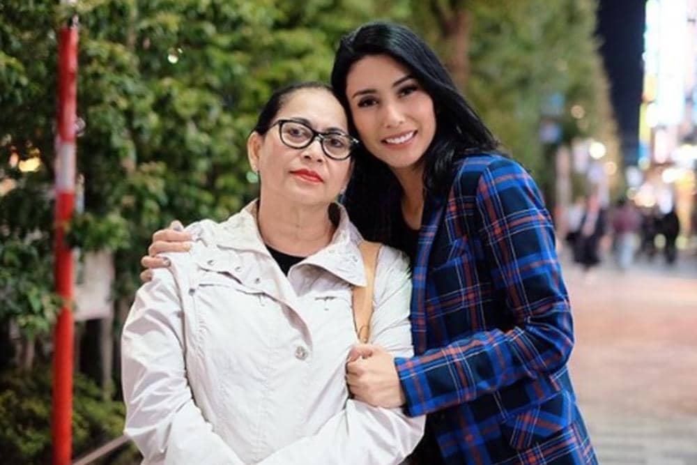 instagram.com/tyasmirasih