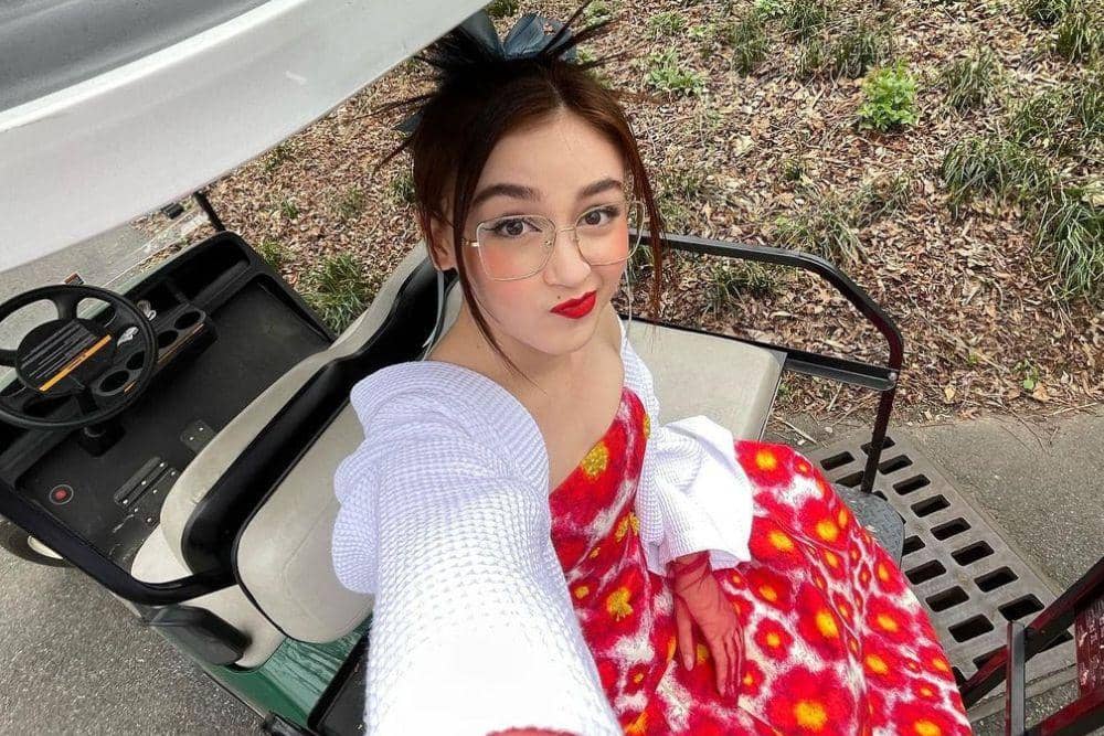 instagram.com/annacathcart