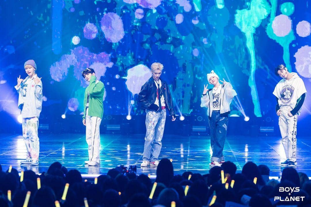 instagram.com/boysplanet.official