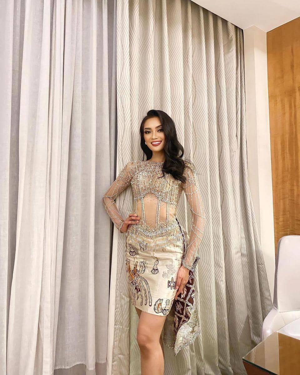 instagram.com/farhanariswari