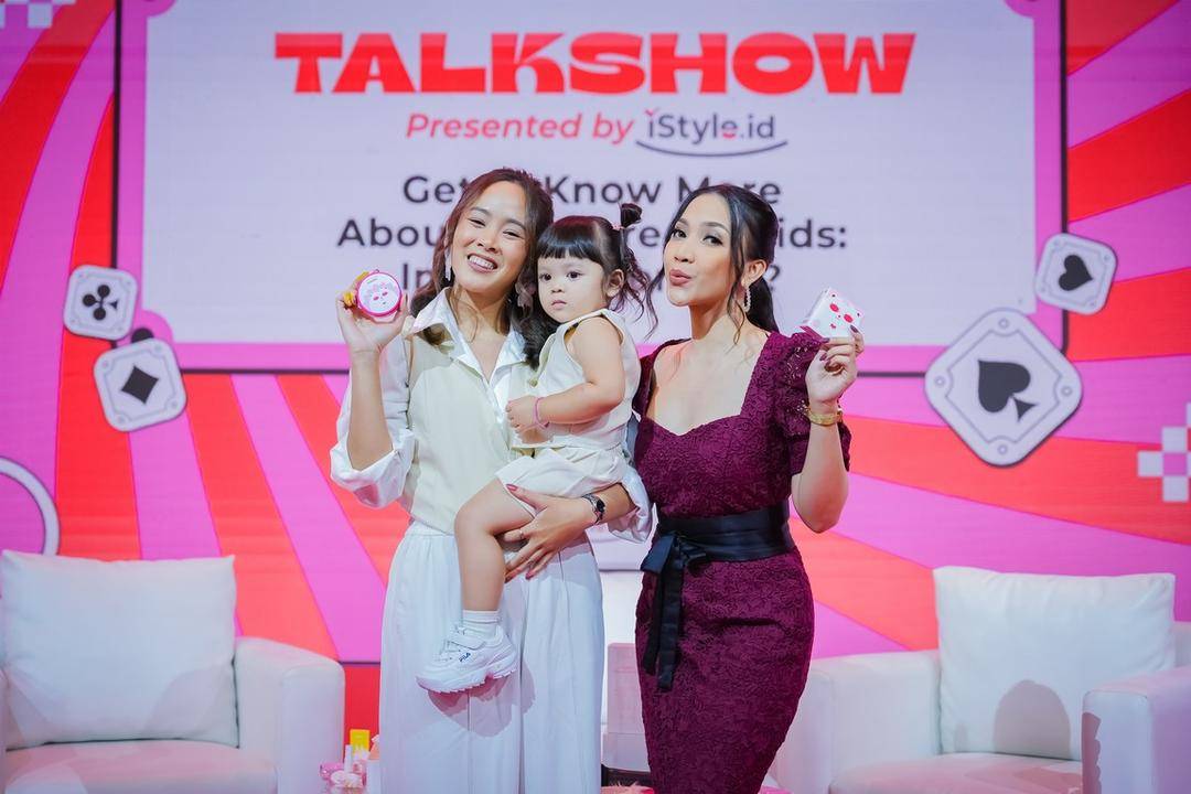 Jangan Asal! Ini Tips Kenalkan Skincare pada Anak dari Almiranti Fira