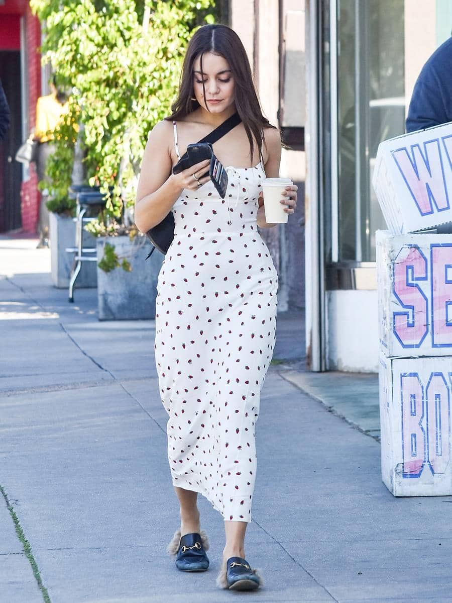 whowhatwear.com