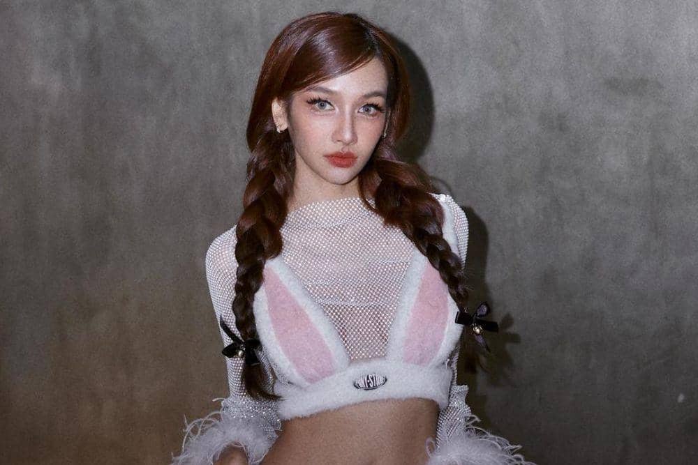 instagram.com/bowkylion