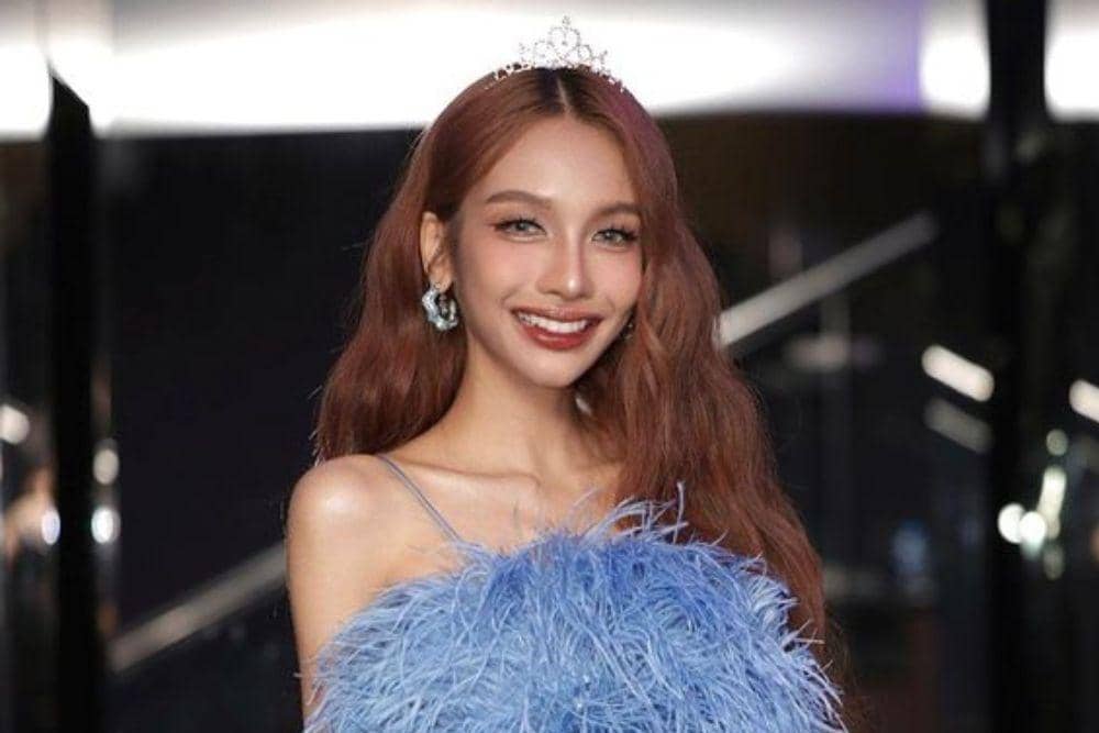 instagram.com/bowkylion